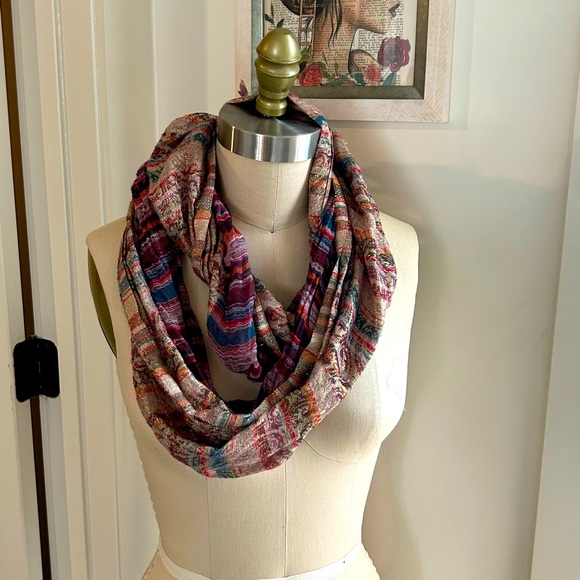 Lightweight Purple Metallics Scarf by LOFT - Picture 1 of 1